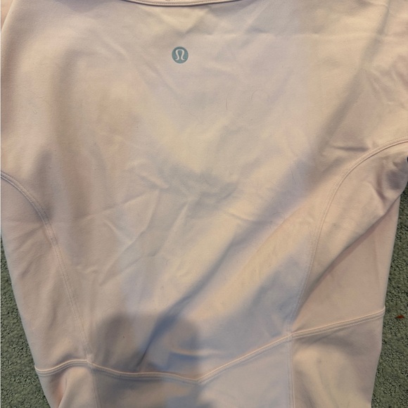 🍋🍋 Lululemon align  V-Neck crop Pink Top. Great condition. Approx sz 6 - Picture 2 of 2
